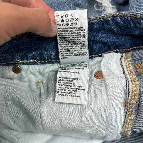 American Eagle Next Level Stretch X Hi Rise Mini Distressed Jean Skirt 6 Regular - Picture 8 of 8